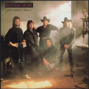 RESTLESS HEART - FAST MOVIN' TRAIN / THE TRUTH HURTS